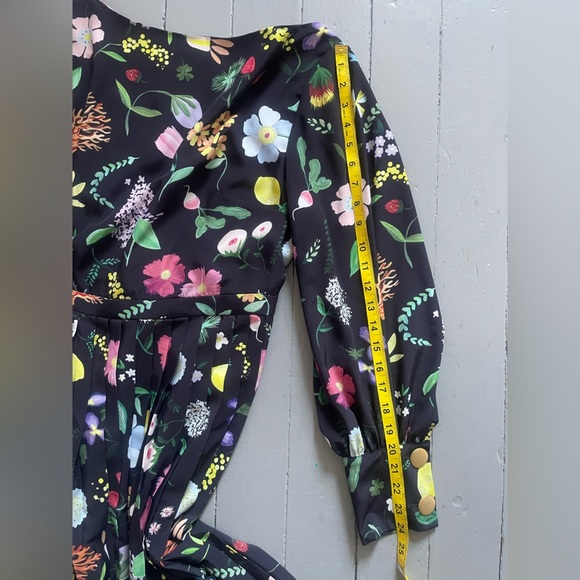 Make my Lemonade (French brand) Cassie Floral dress Size 40/Size 8 - Picture 14 of 14